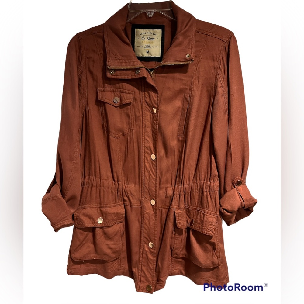 Women's lightweight jacket